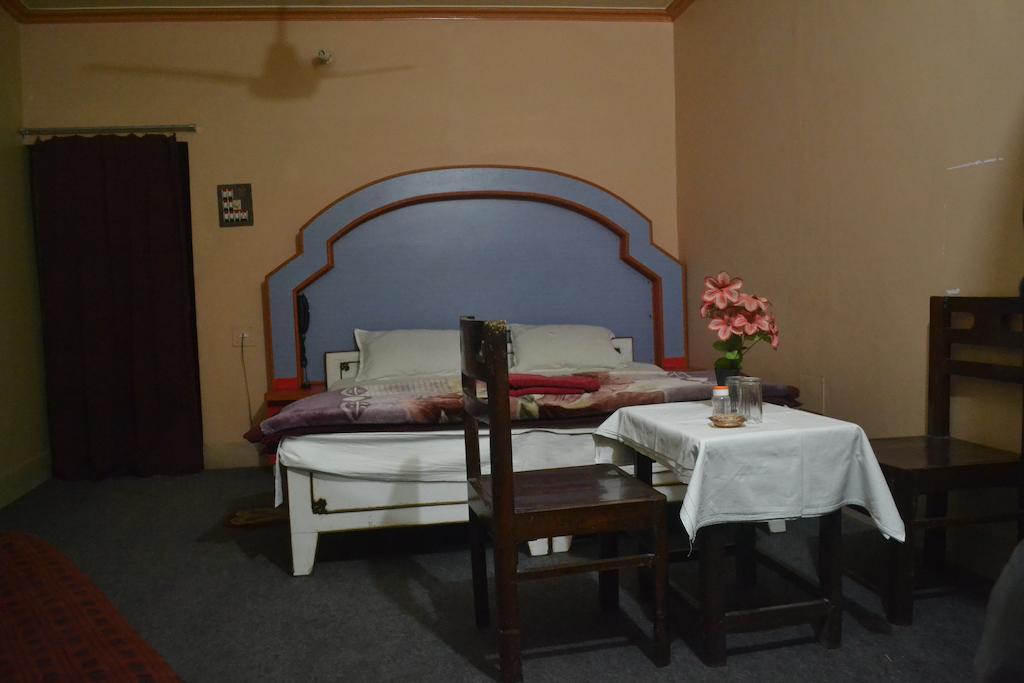 Sandeep Hotel Varanasi
